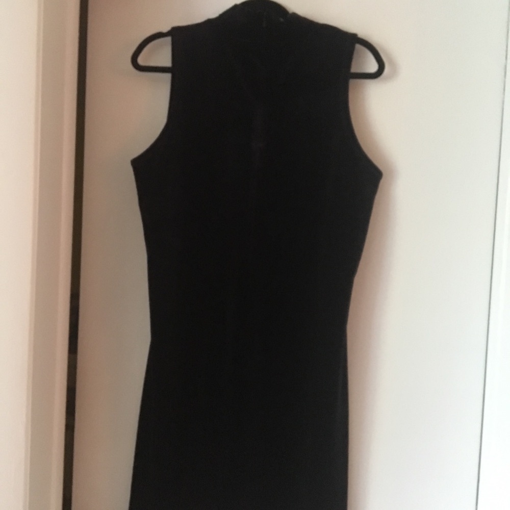 Cute velvet dress 👗